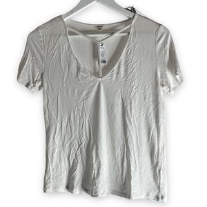 NEW Garage White V Neckline Triple Strappy T Shirt Womenโs Size XS